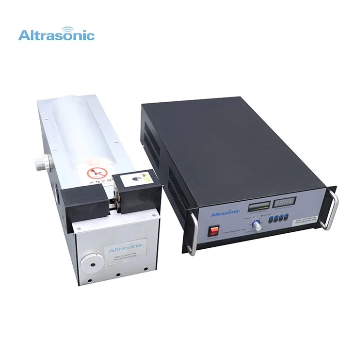 Einfache Bedienung 3000 W 20 kHz Kabelbaum Ultraschall-Metallschweißgerät